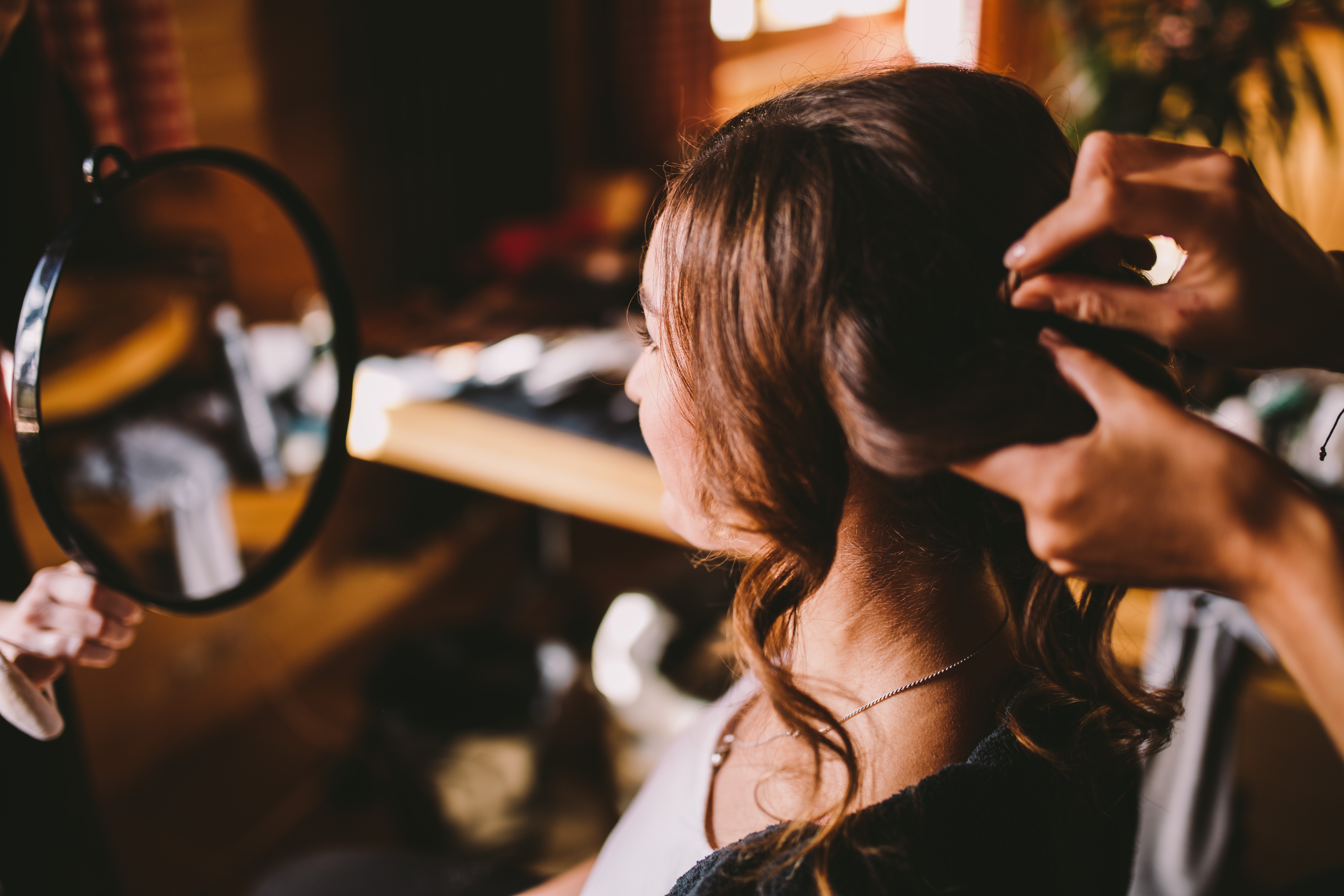 Touch Up And Hair Change On Location